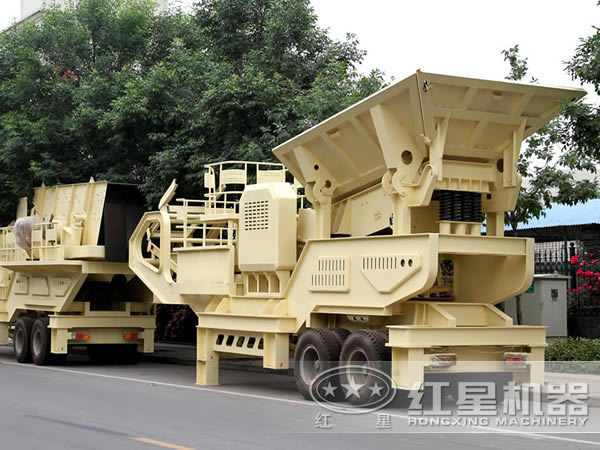 移動(dòng)顎式破碎機(jī)